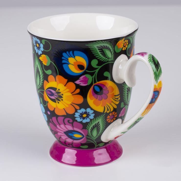folk mug with black lowicz pattern