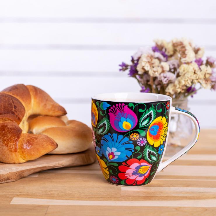 big mug with lowicz folk flowers