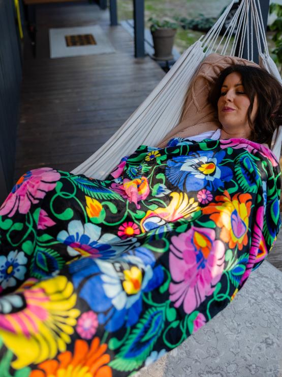 black blanket with polish folk lowicz flowers