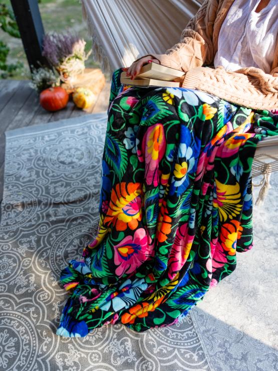 black blanket with polish folk lowicz flowers