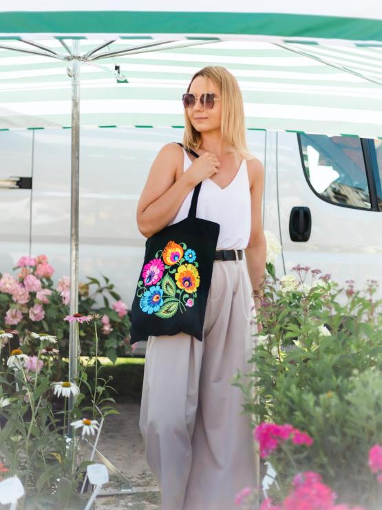 black cotton bag with traditional lowicz flowers