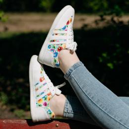 Buty sportowe - łowickie białe